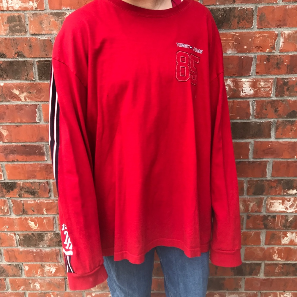 Tommy Longsleeve